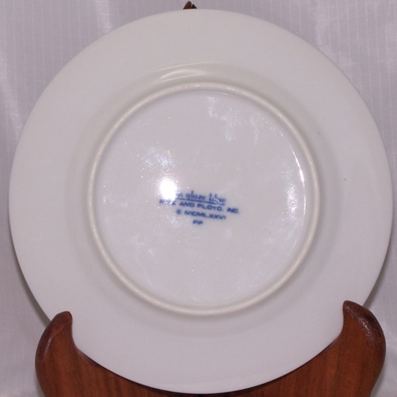 Fitz and Floyd Prunier De Chine Cobalt Blue Negative Bread and Butter Plate - Picture 2 of 3